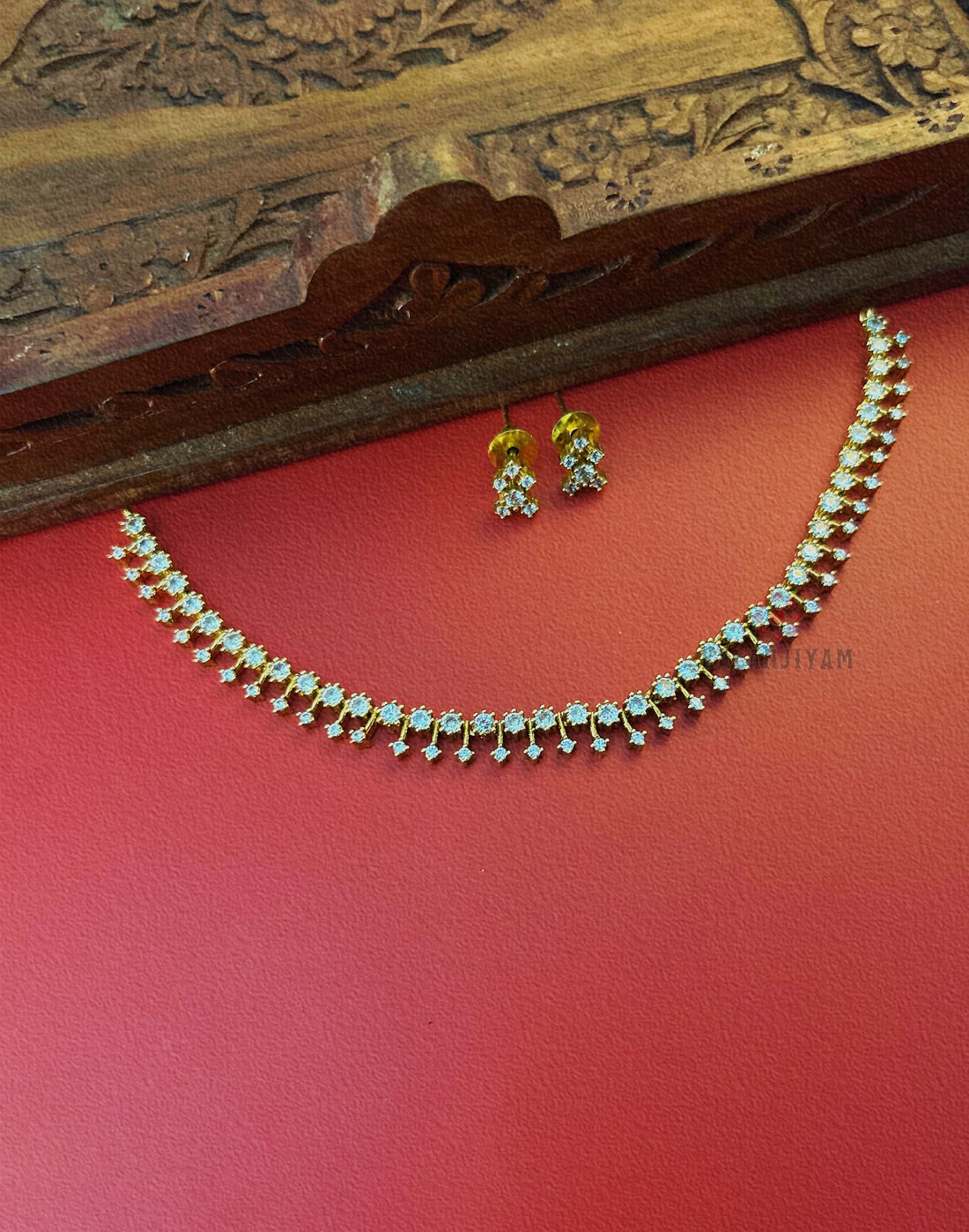 Round AD Neckpiece Set