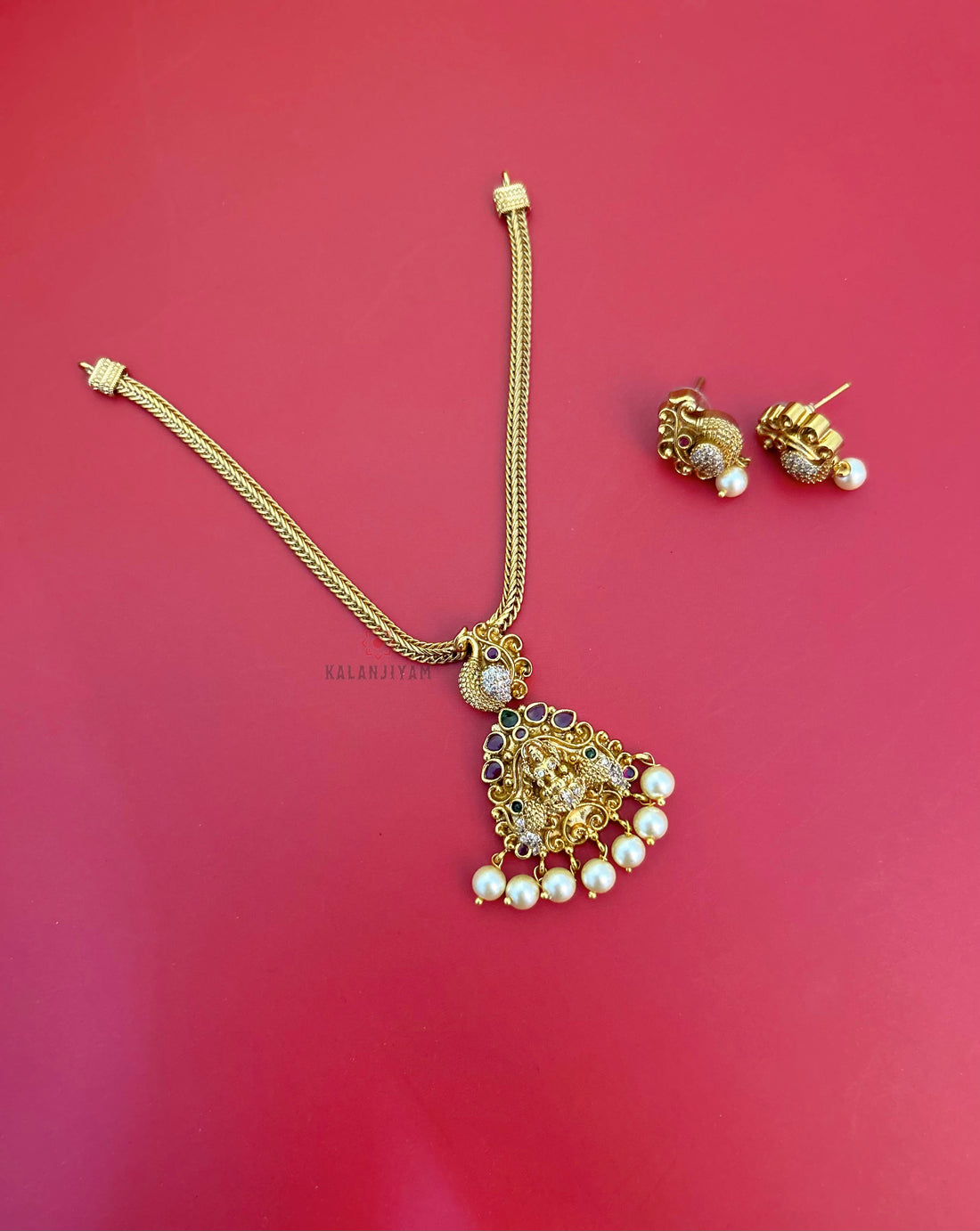 Lakshmi Attigai Set