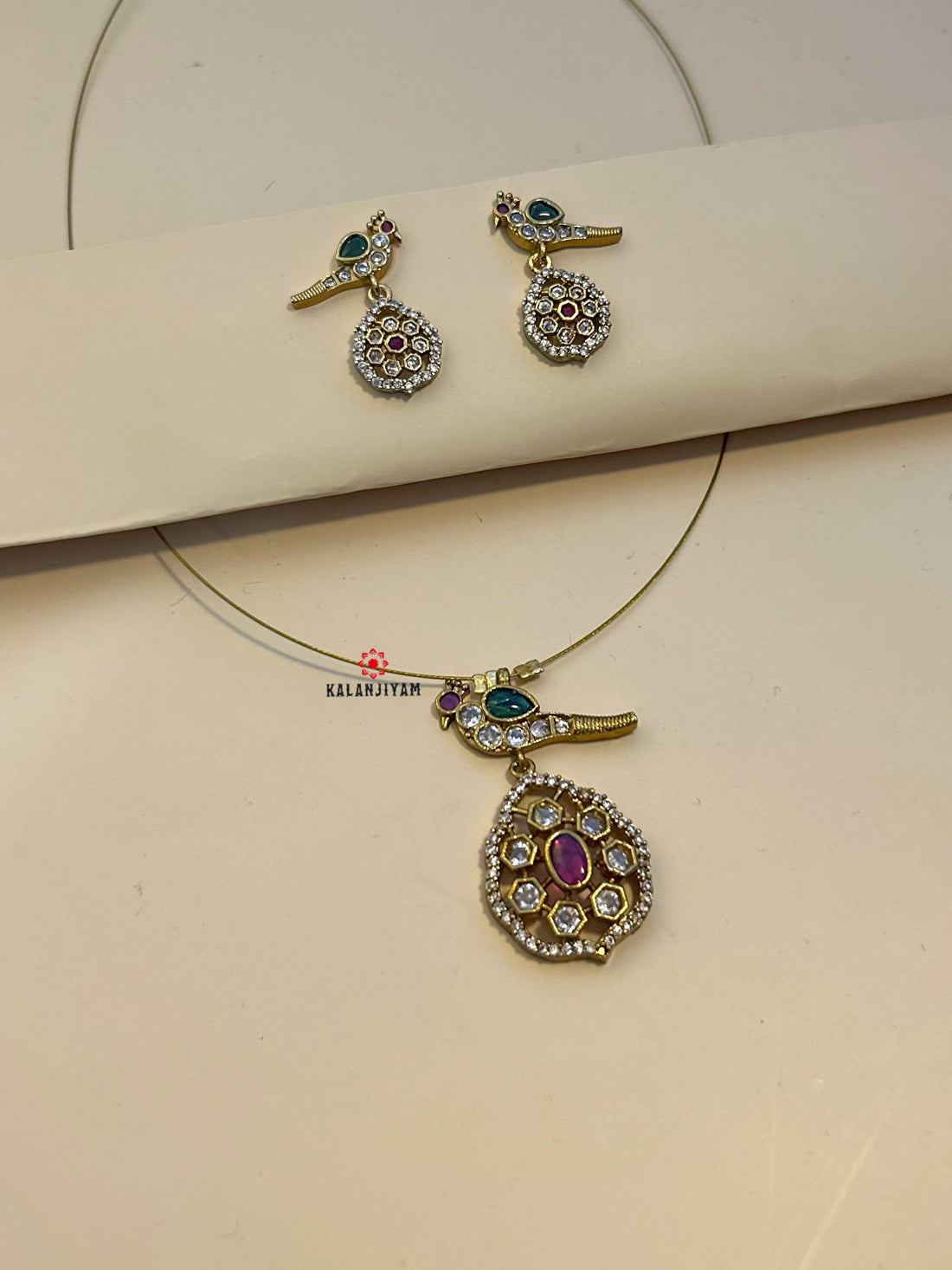 Bird AD Neckpiece Set