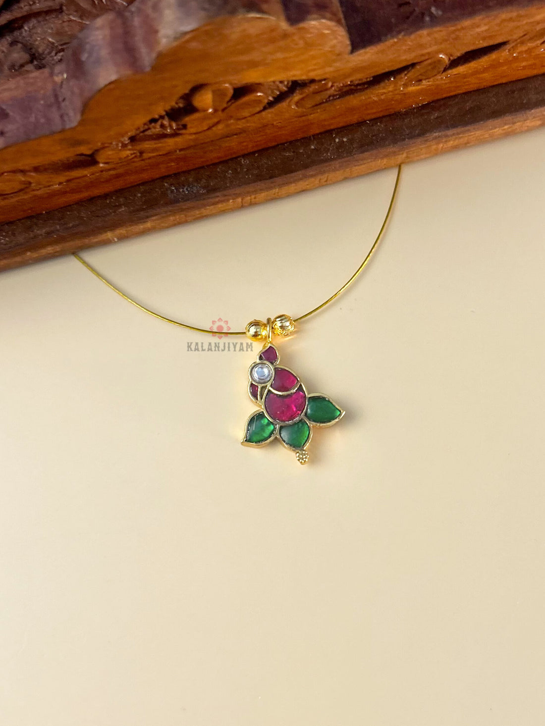 Mayil Jadau Neckpiece