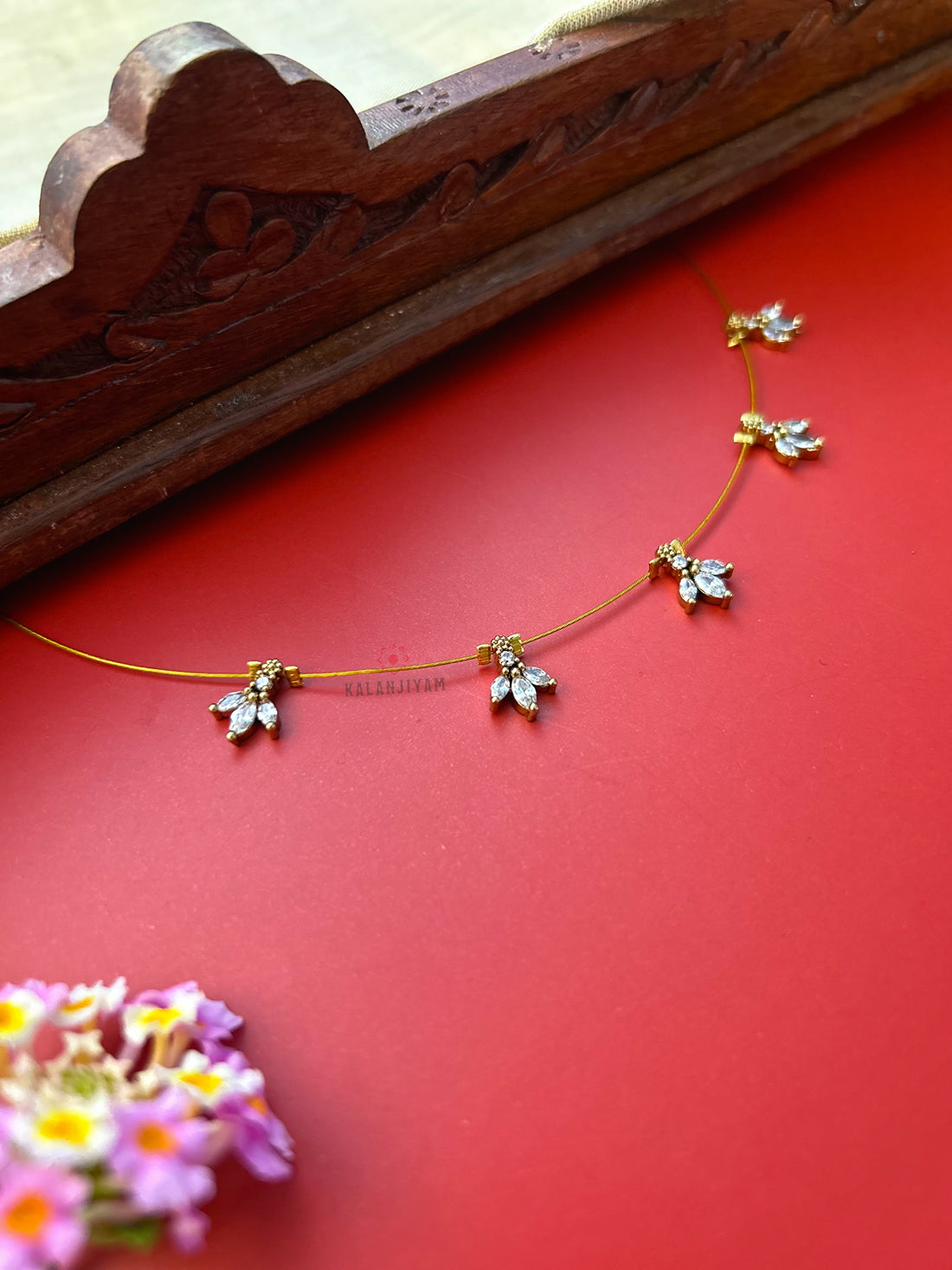 White Stone Neckpiece