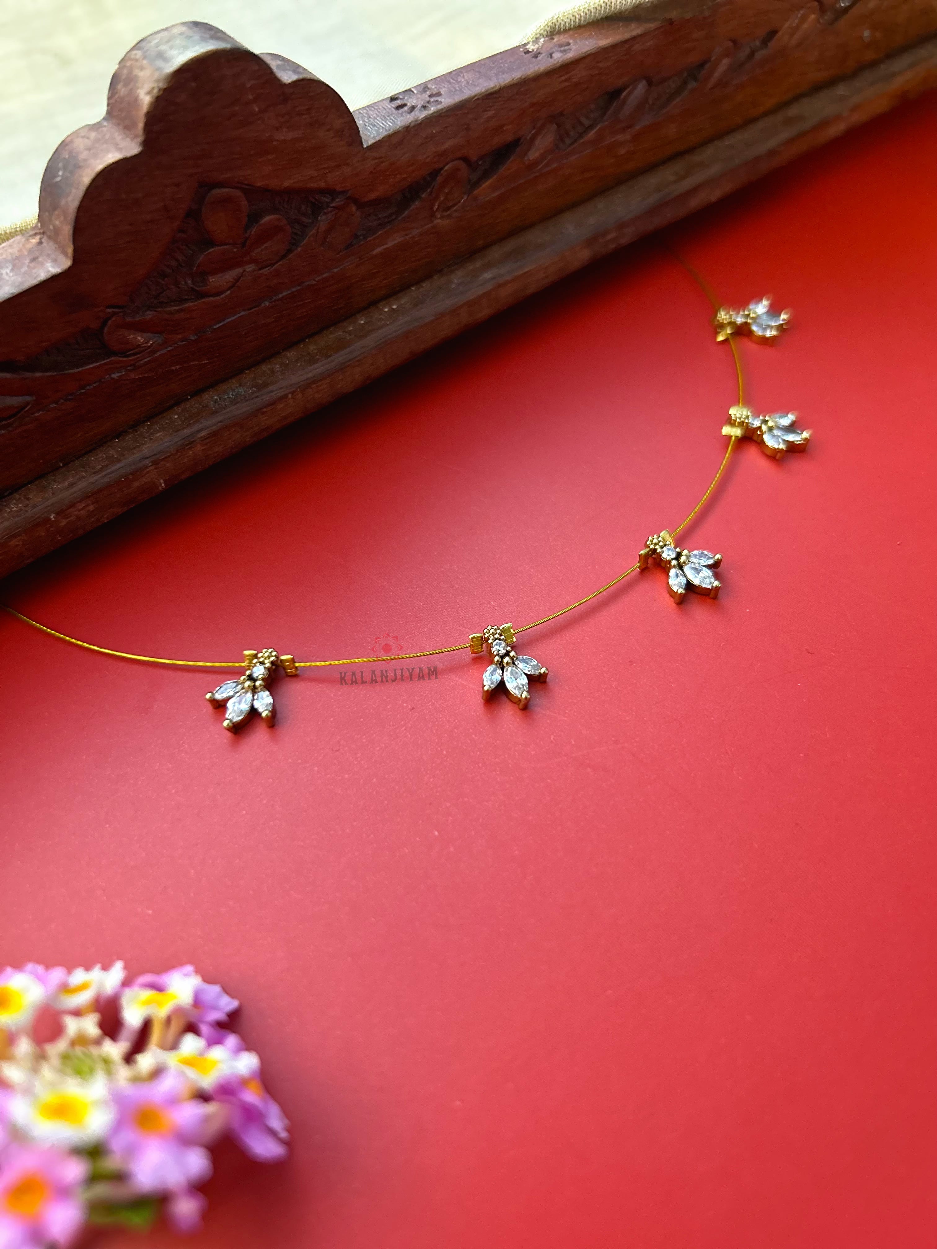 White Stone Neckpiece
