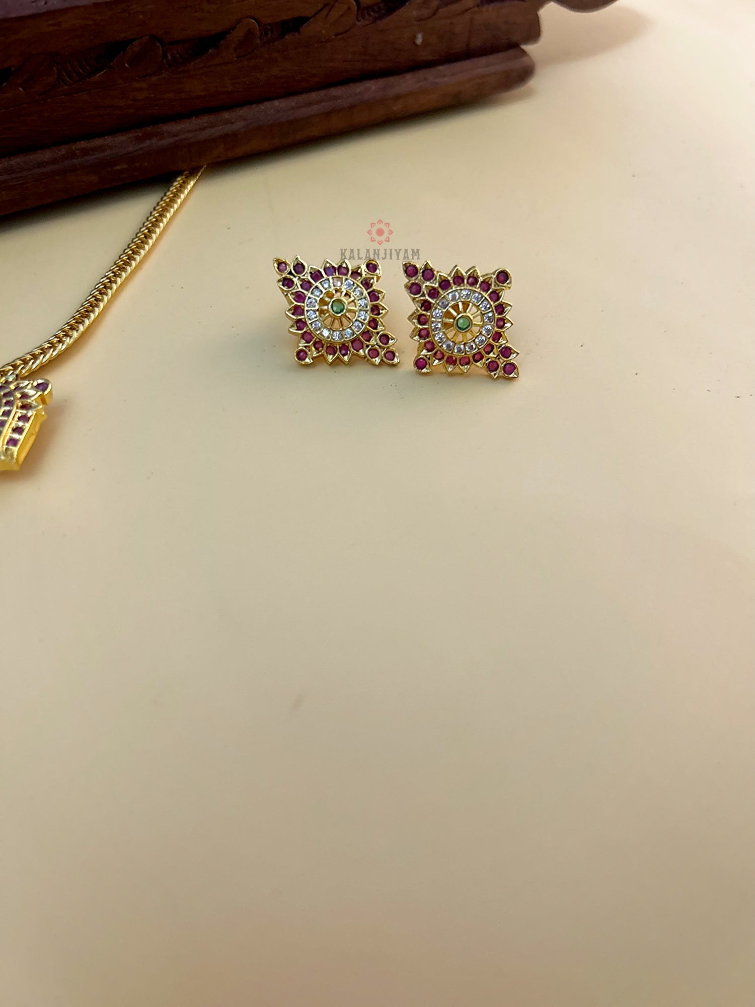 Perumal Choker Set