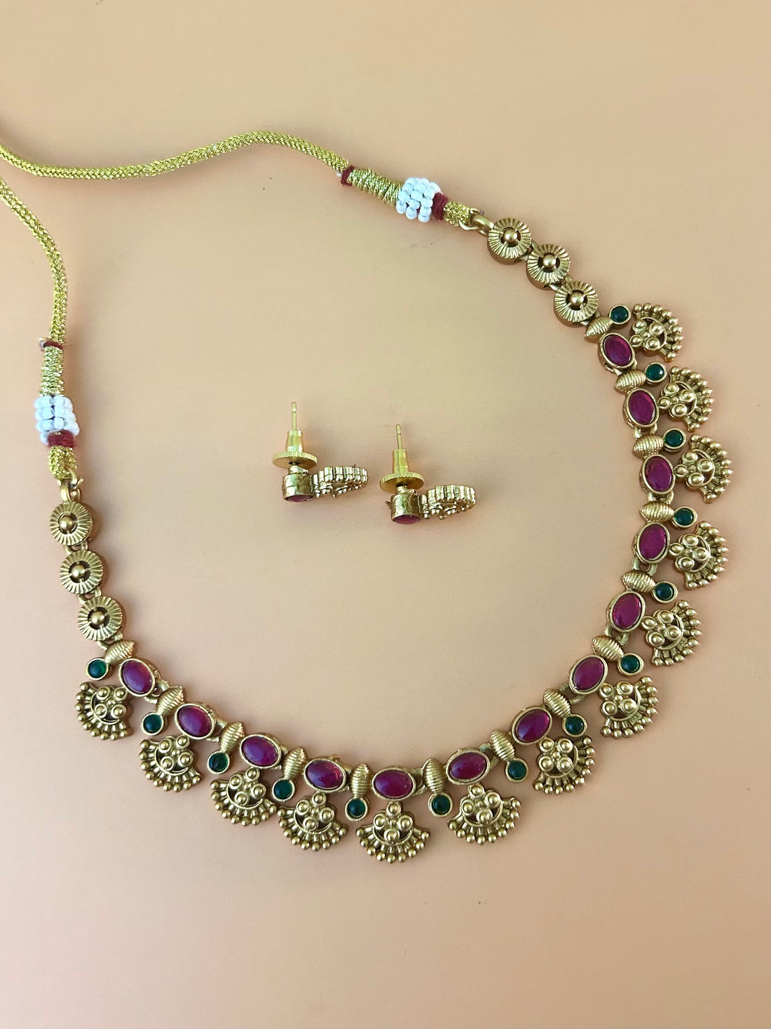 Kemp Visiri Neckpiece Set
