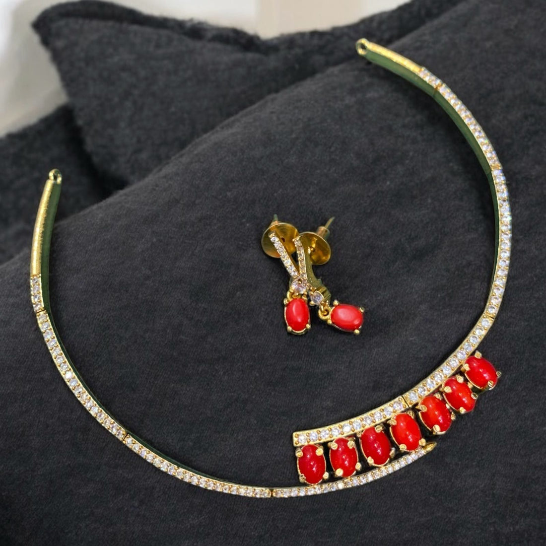 Coral Stone Neckpiece Set