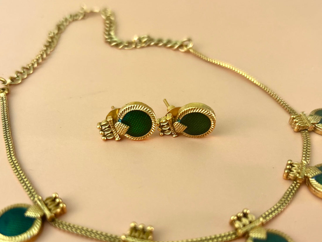 Palakka Enamel Neckpiece Set