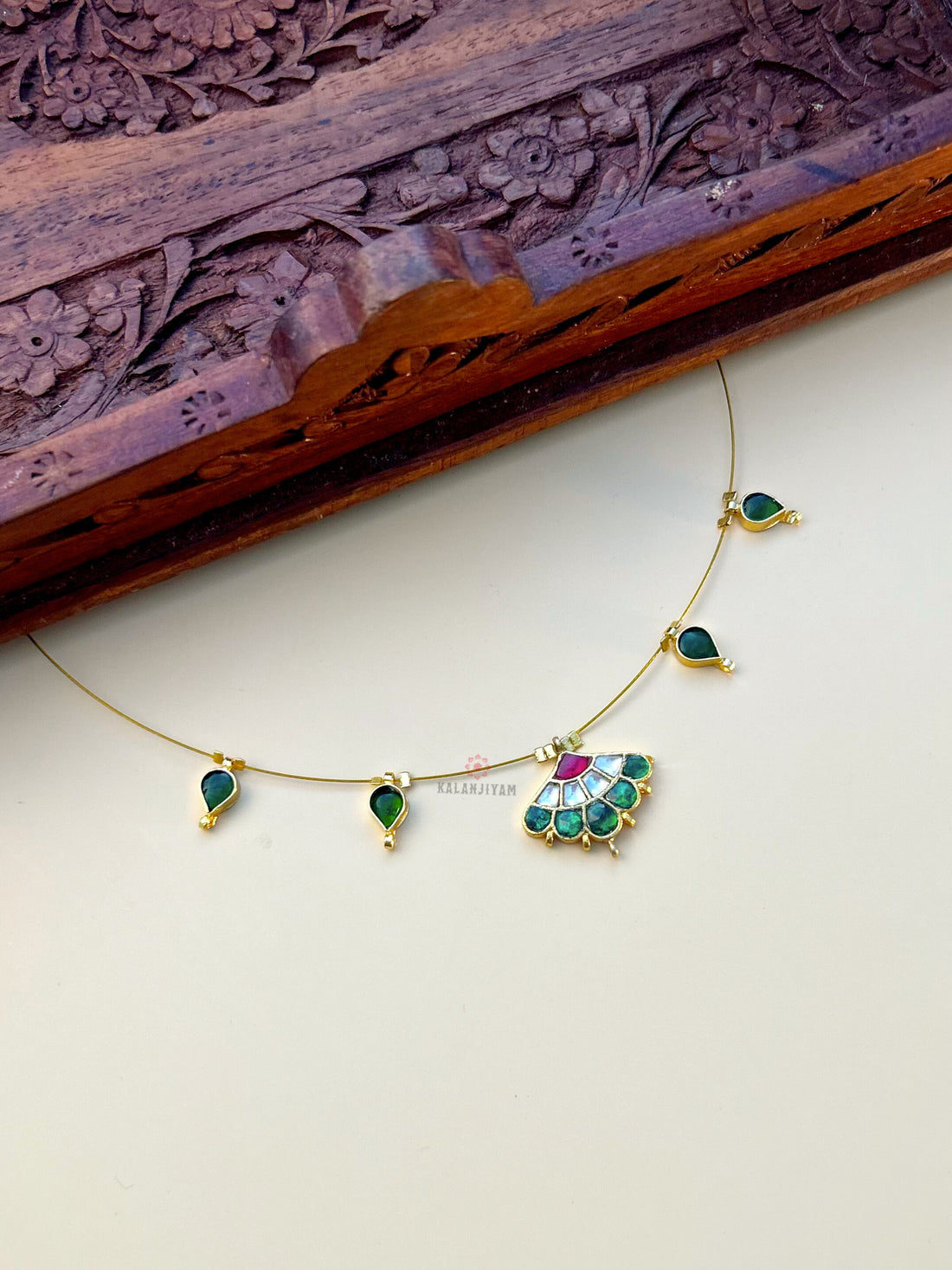 Multicolored Jadau Neckpiece
