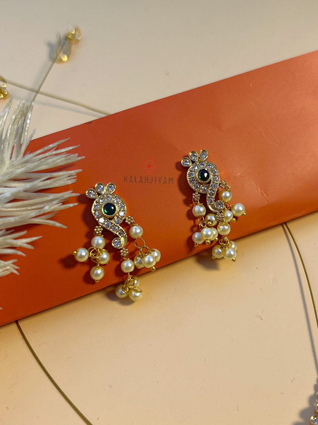 Balaji Pendant Neckpiece Set