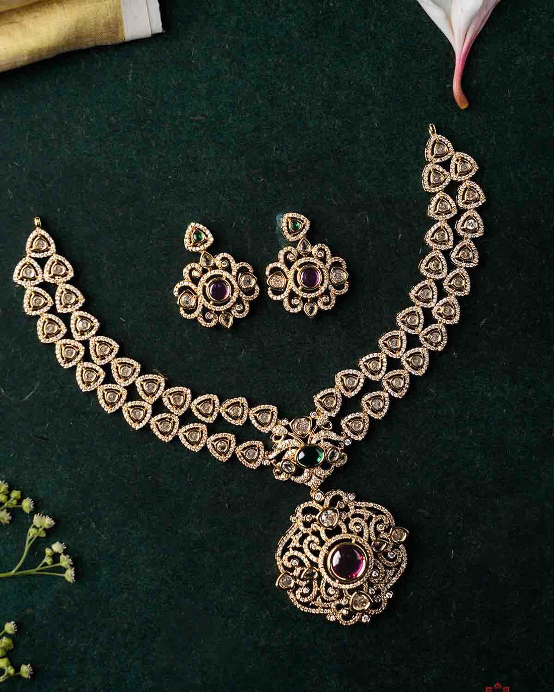 Two Layered Zirconia Neckpiece Set